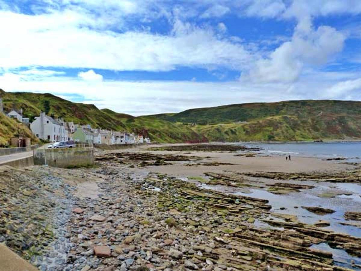 Finest Retreats - Ellie-Jo Cottage Gardenstown Экстерьер фото