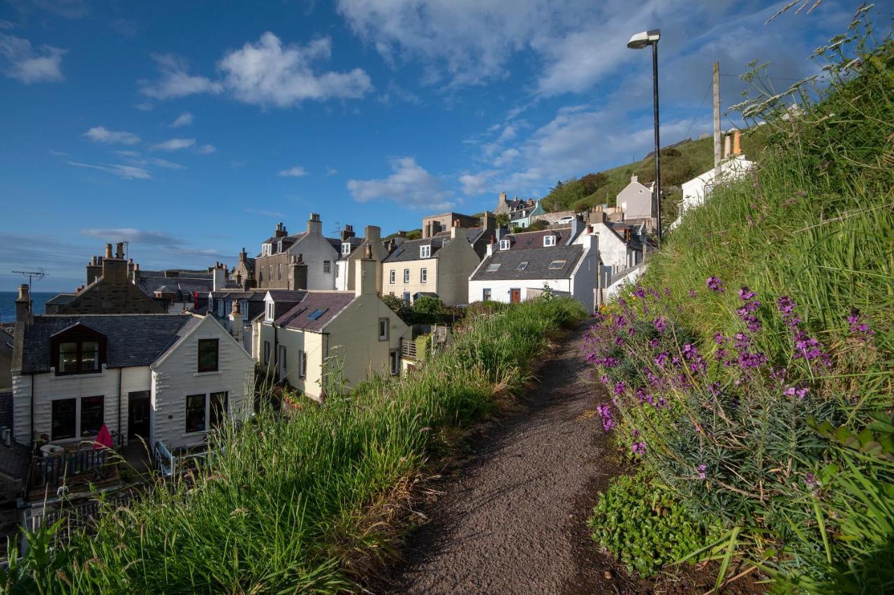 Finest Retreats - Ellie-Jo Cottage Gardenstown Экстерьер фото
