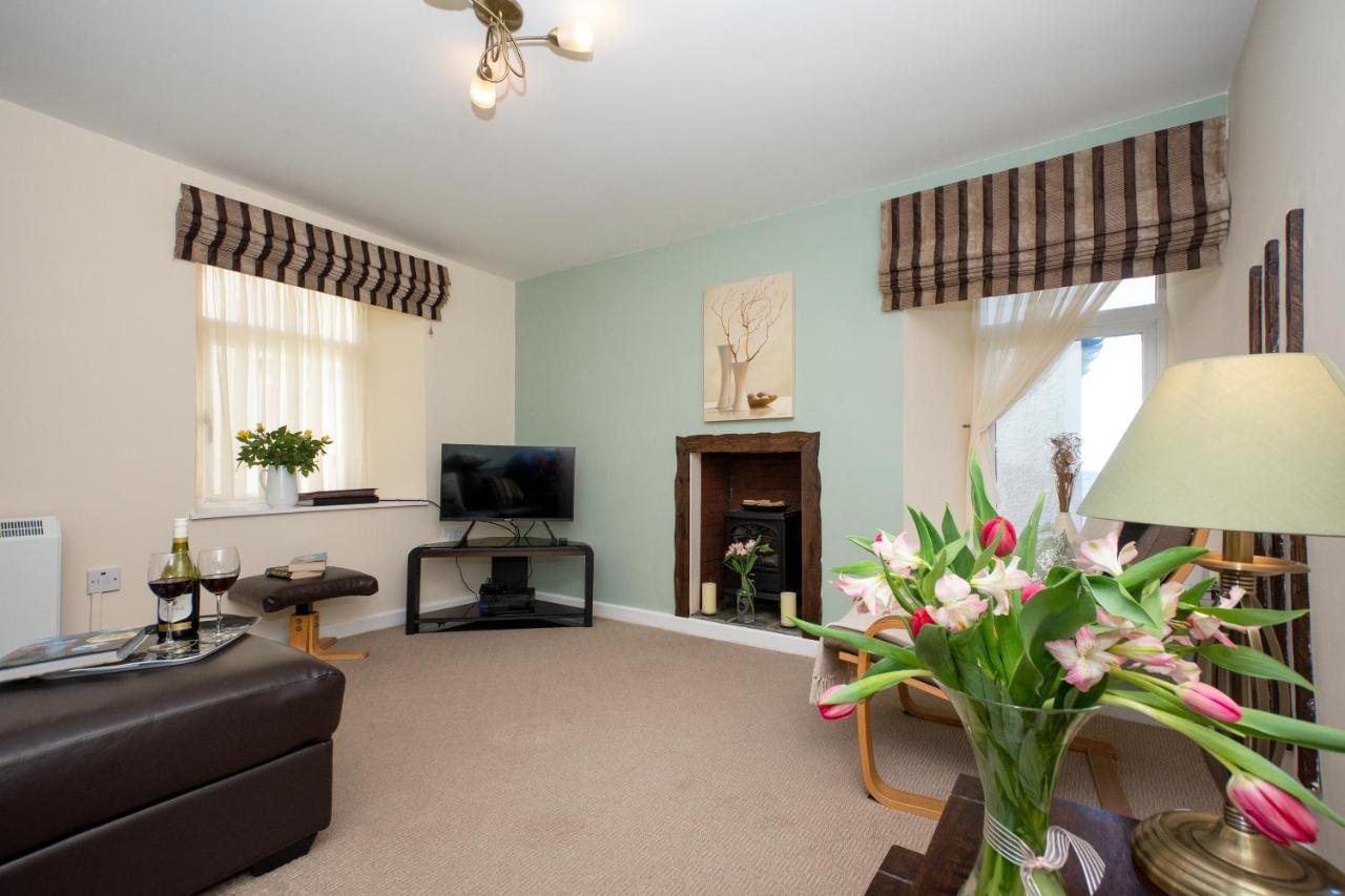 Finest Retreats - Ellie-Jo Cottage Gardenstown Экстерьер фото